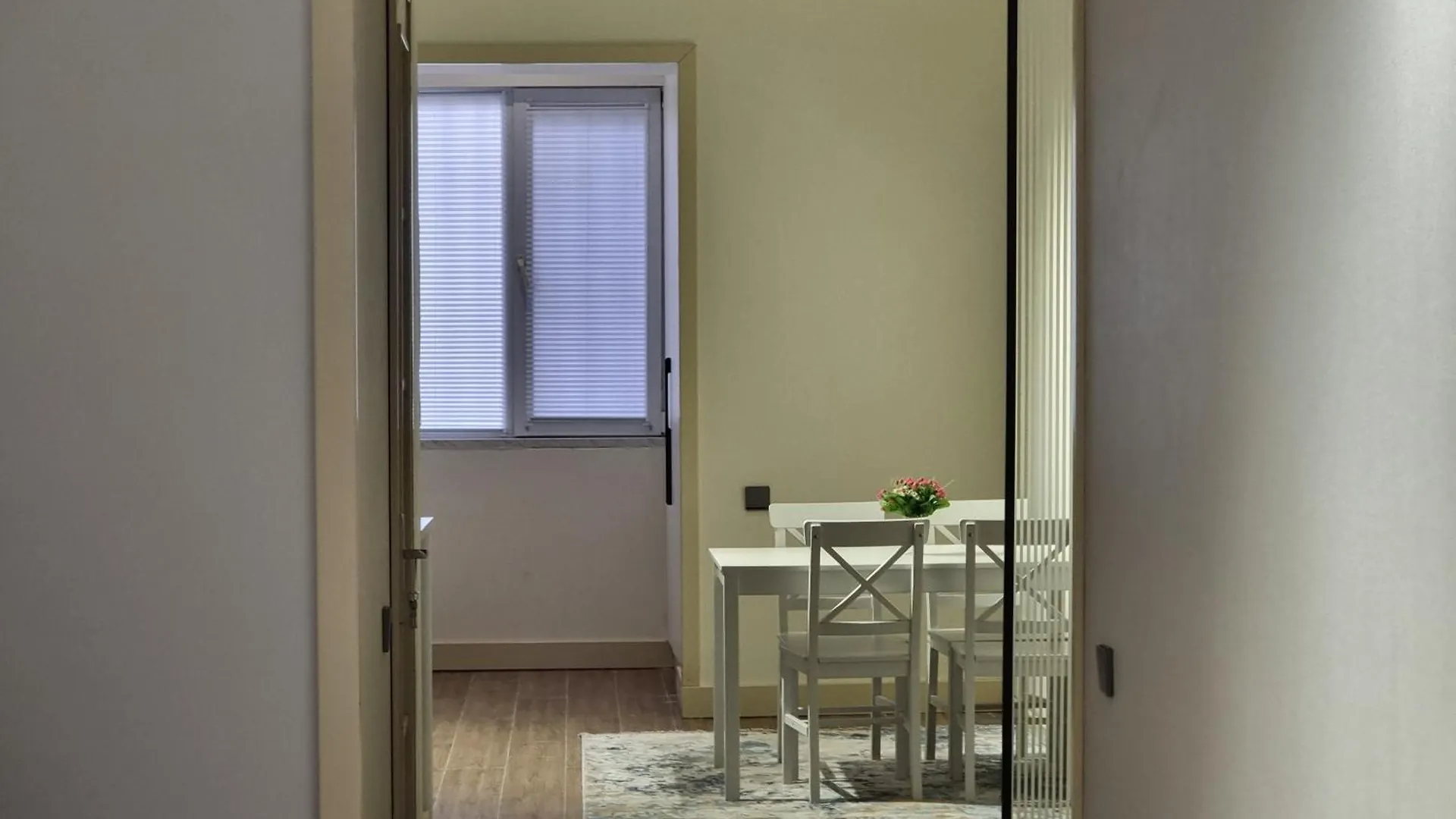 Emporium Apartment By Bakuapart
